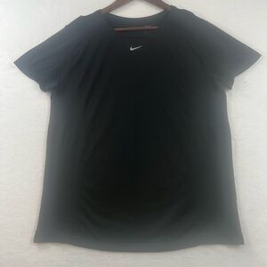 Nike Men's Black T-Shirt size XXL Slim Fit